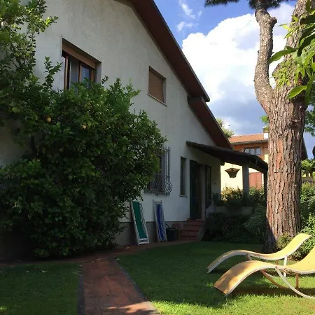 Hébergement de vacances Esterina Montignoso